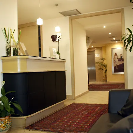 Cibele Hotel 4*