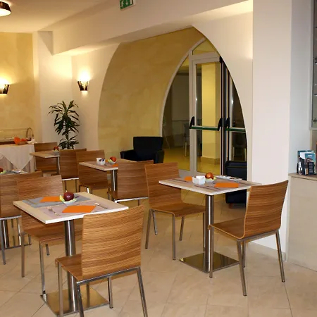 Cibele Hotel Katánie