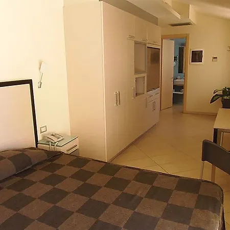 Cibele Hotel 4*